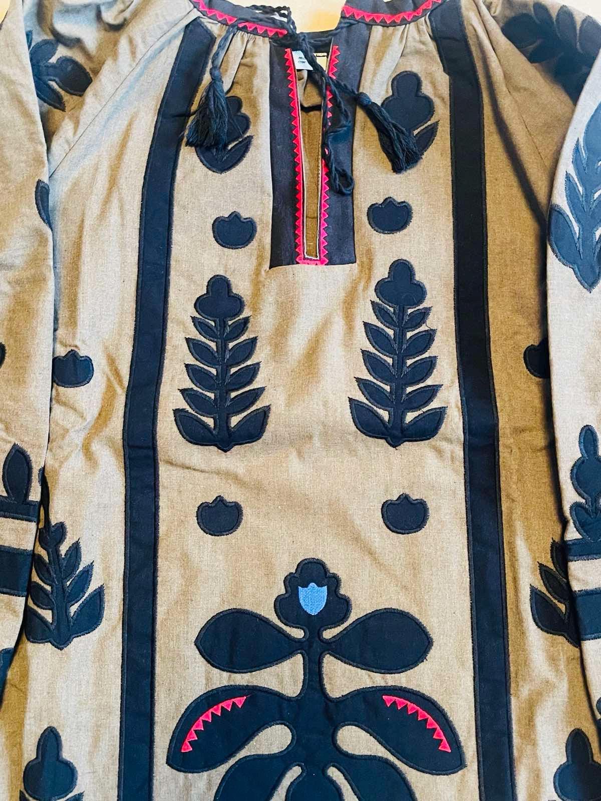 Gorgeous Green Boho Embroidered Blouse with Floral Motiff