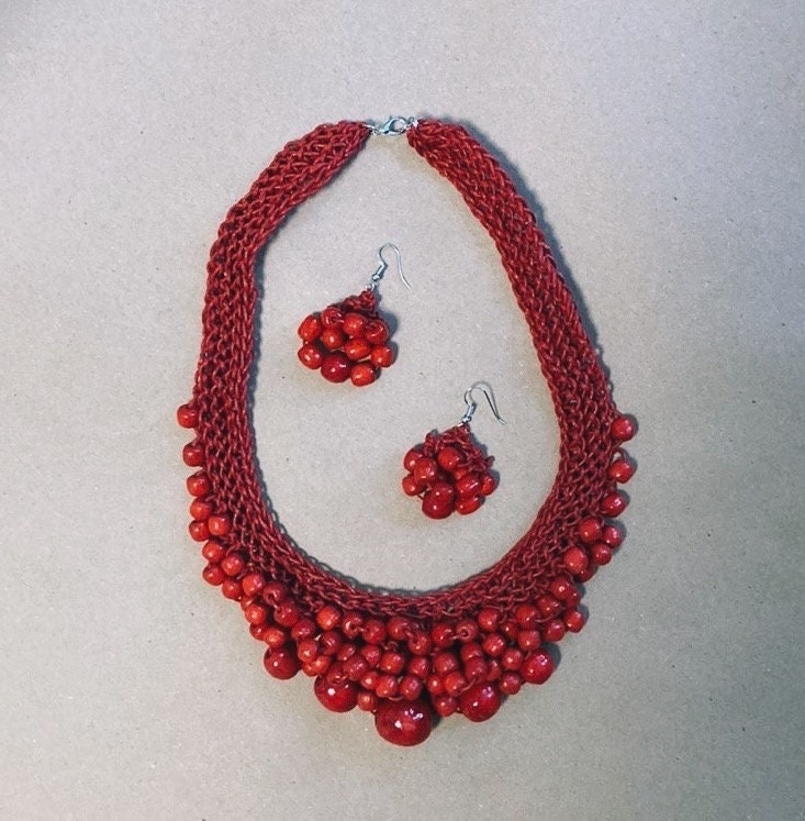 Red Ukrainian Namysto with Earrings Stunning Traditional Set