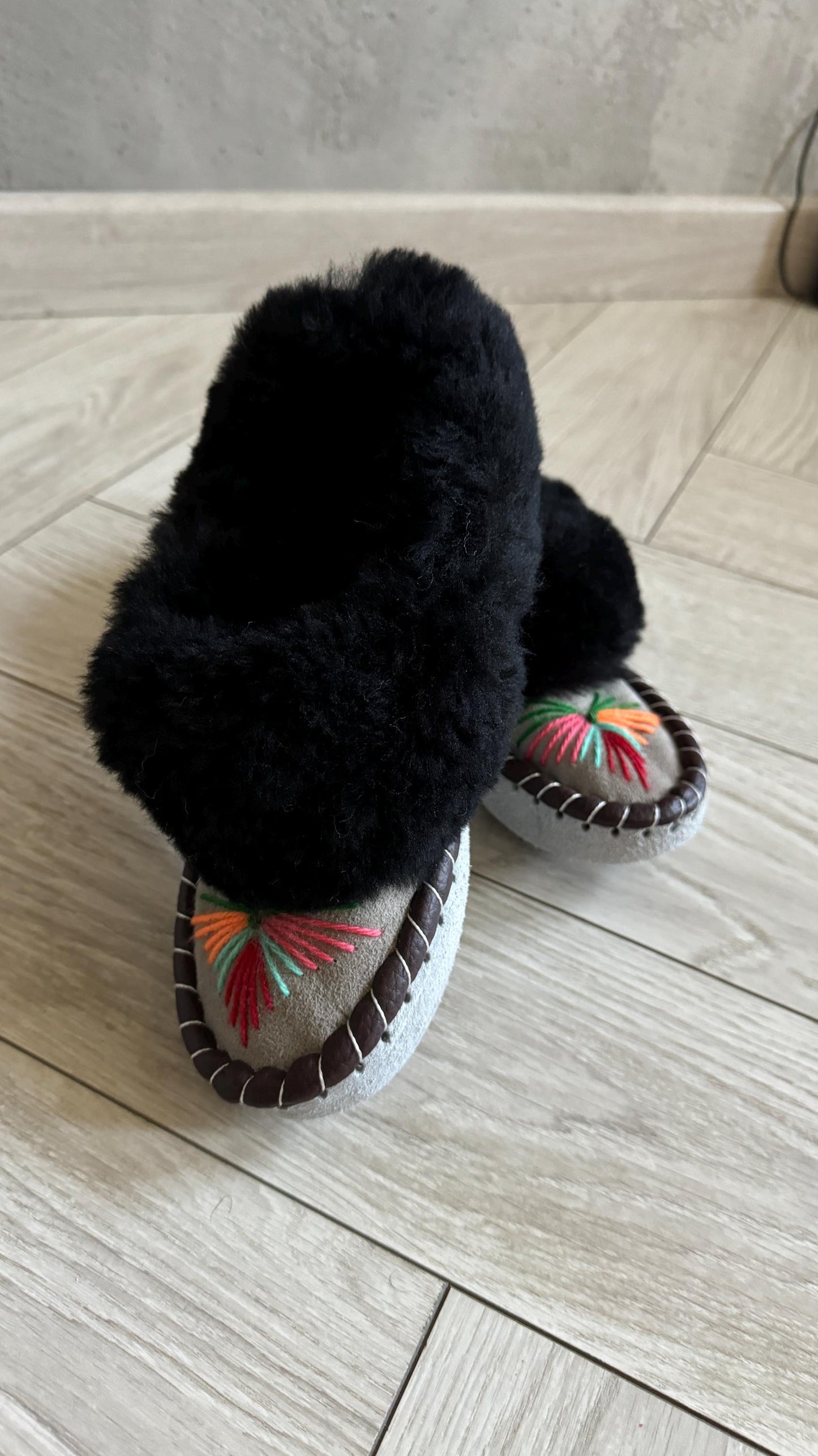 Traditional Ukrainian Wool Slippers Zakopanki Sheepskin Moccasins with Hand Embroidery - many colours