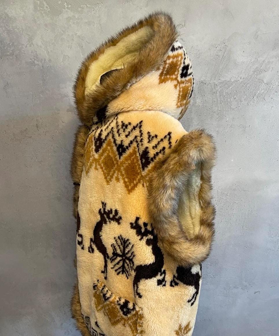 Traditional Carpathian Unisex Merino Wool Vest with Hood Made in Ukraine