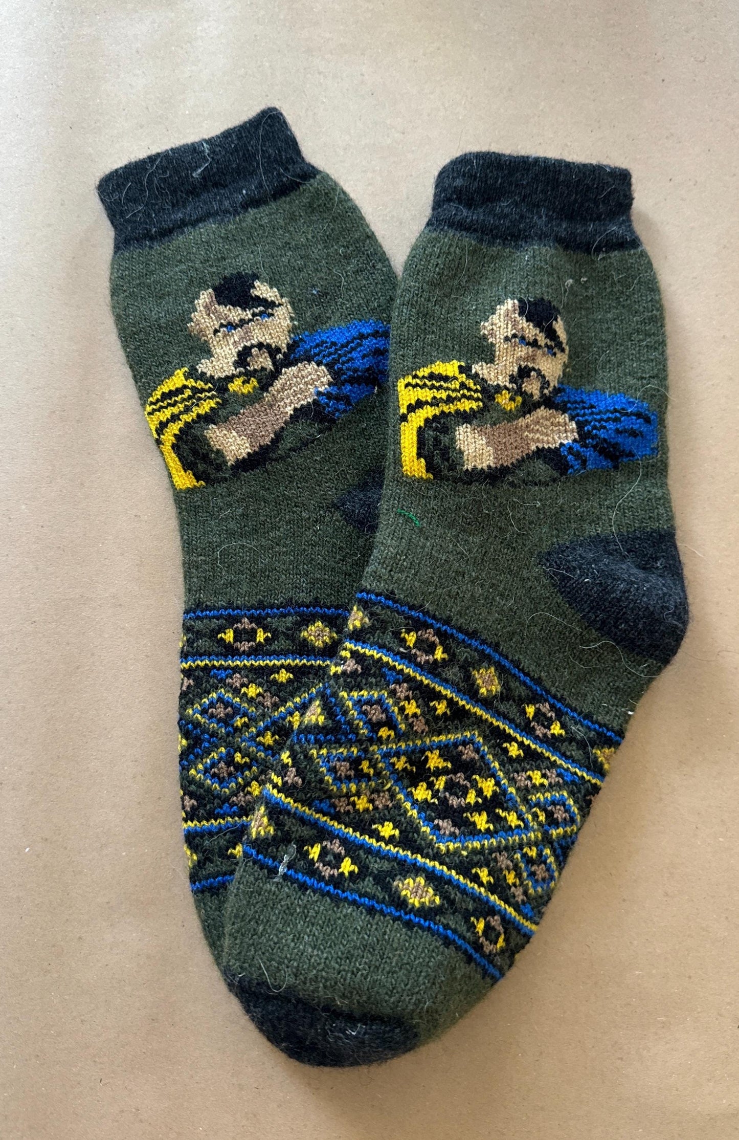 Artisan Handmade Wool Socks β Cozy Warm Thick Organic Wool Socks - 6 Designs