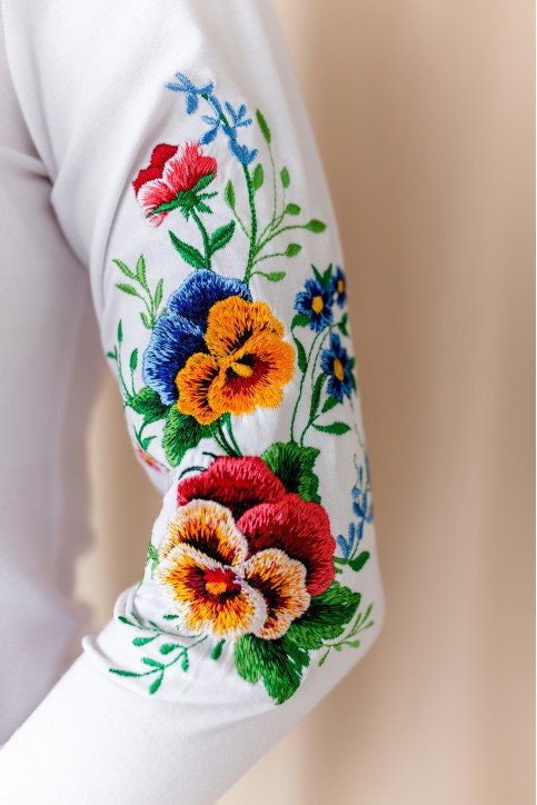 Boho Chic White Ukrainian Blouse with Forget-Me-Not Floral Embroidery