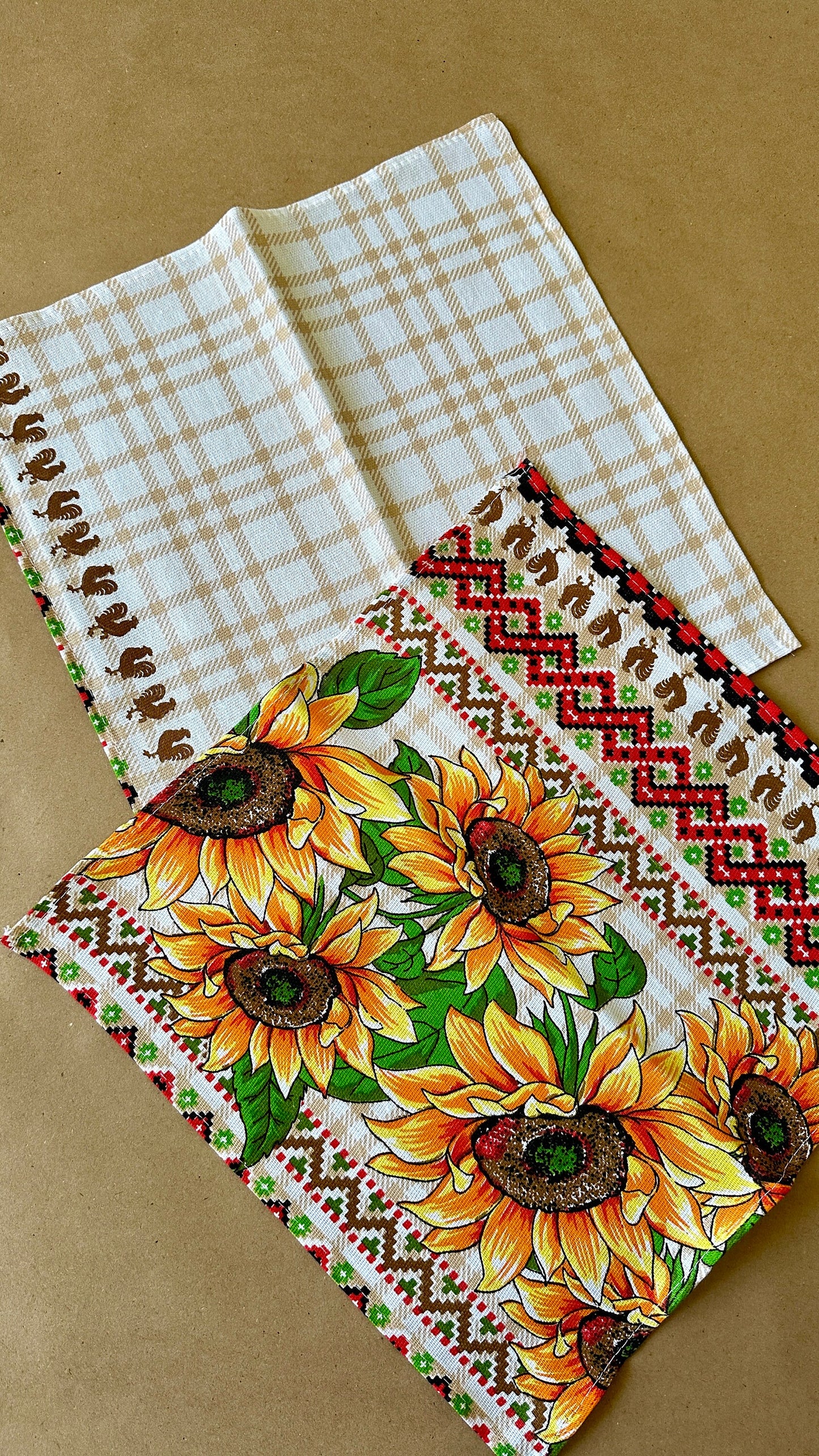 Bright Set of Ukrainian Table Napkins with Sunflower Motif