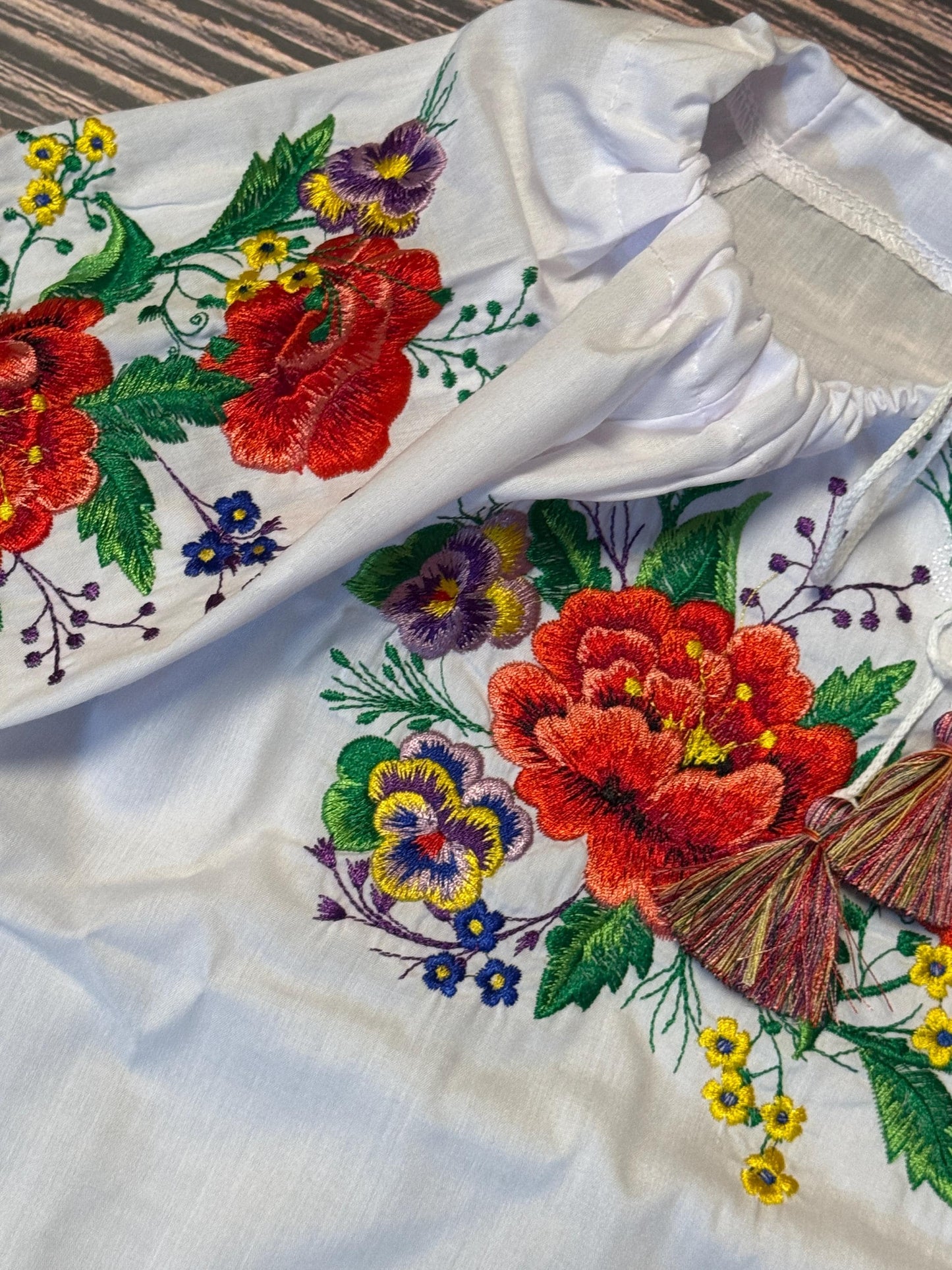 Elegant Embroidered Traditional Ukrainian Blouse for Girls with Rich Floral Motif