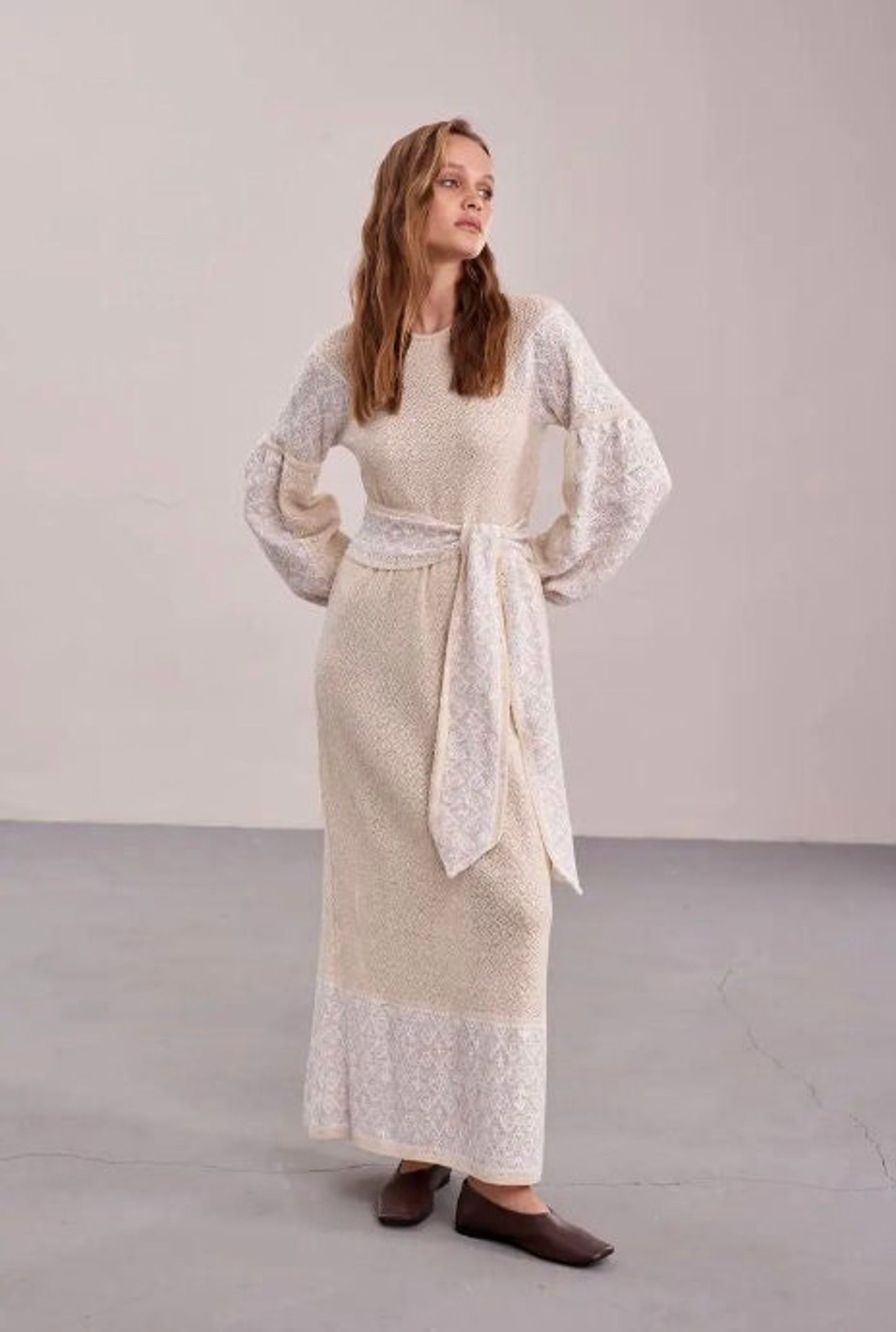 Elegant Ivory Knitted Relaxed Oversize Summer Bridal Dress