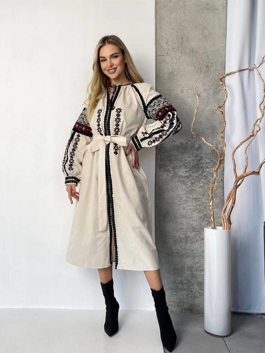 Polished Summer Boho Dress – Vacation-Ready Vyshyvanka Elegance