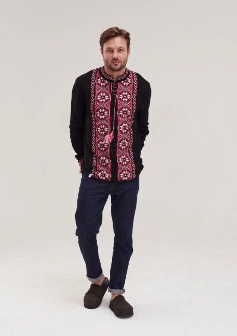 S-4XL High Quality Modern Knitted Ukrainian Shirt Vyshyvanka with Red Embroidery Pattern