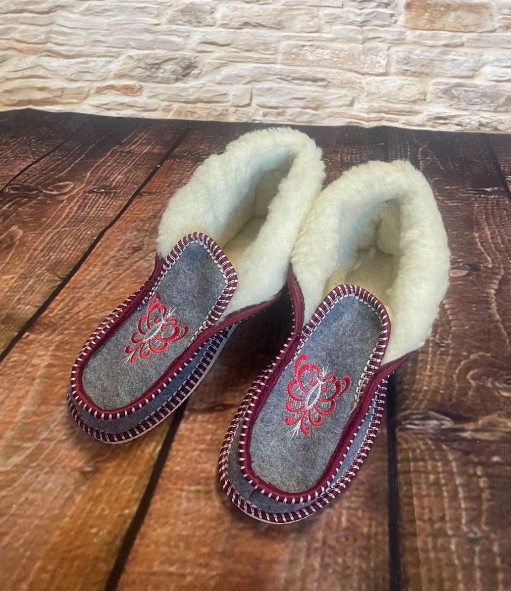 Traditional Ukrainian Wool Slippers Zakopanki Ukrainian Gift - many colours