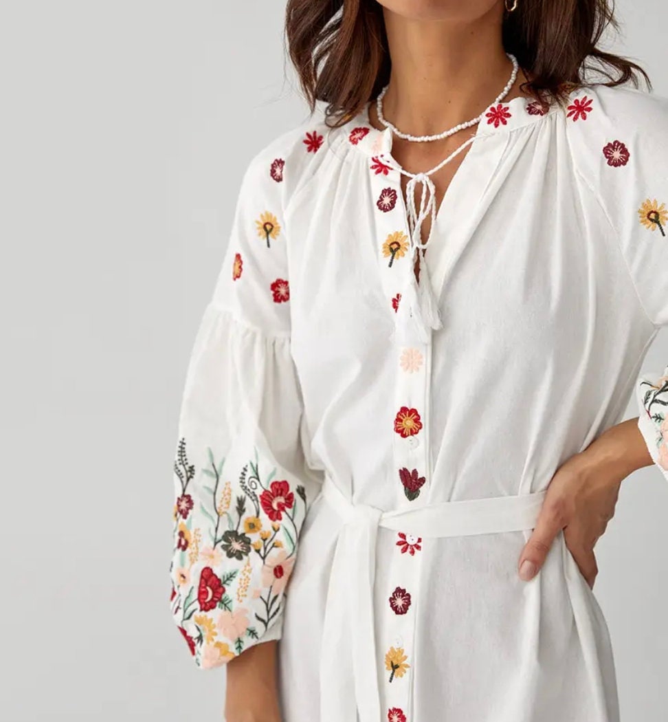 White Summer Dress with Folk Nouveau Embroidery Resort-Ready Effortless Elegance