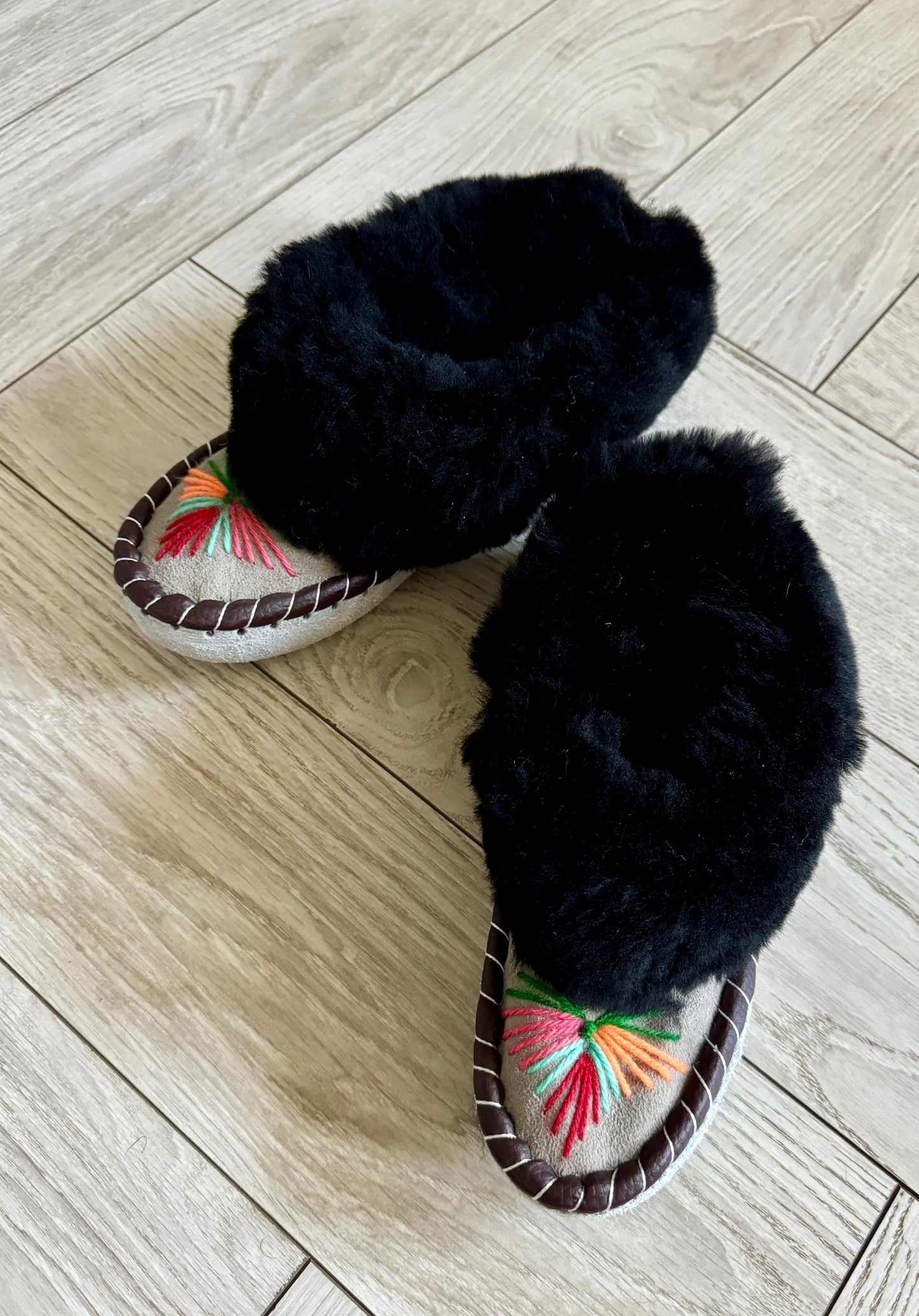 Traditional Ukrainian Wool Slippers Zakopanki Sheepskin Moccasins with Hand Embroidery - many colours