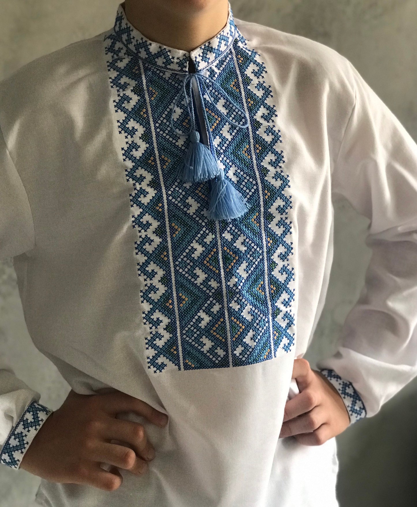XXS-7XL Men Embriodered Sorochka Shirt Ukrainian Shirt with Blue Embroidery