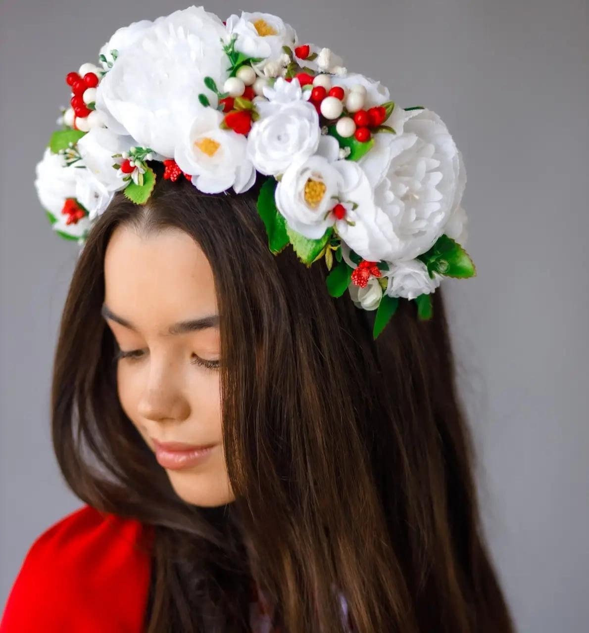 Luxury Floral Crown Ukrainian Flower Vinok Red and White Berries with Large White Flowers