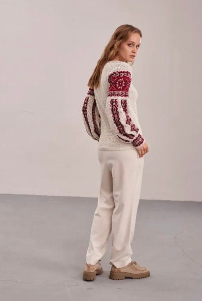 S-4XL Modern Knitted Ukrainian Blouse – Effortless Elegance Crochet Top with Red Embroidery