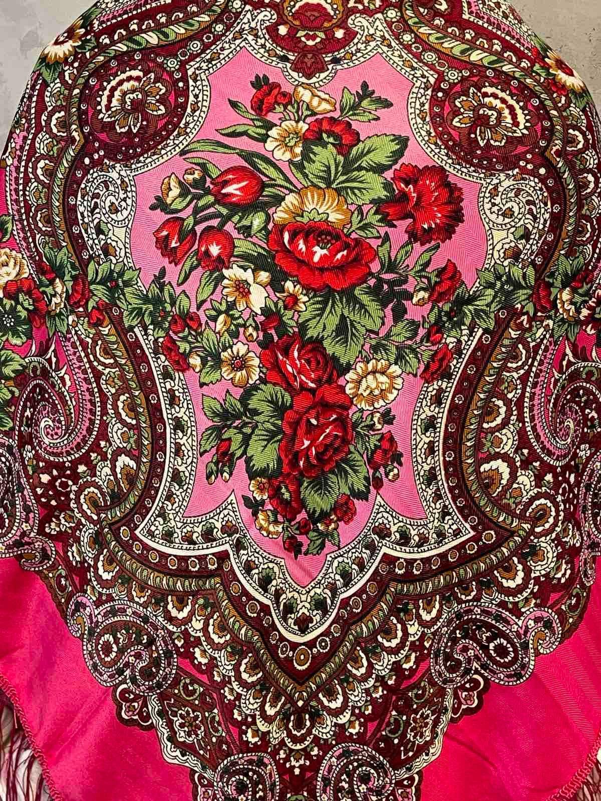 Gorgeous Extra-Large Ukrainian Floral Scarf Ethnic Ukrainian Shawl with Flowers