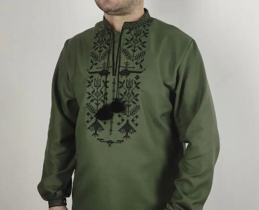 XS-7XL Green Ukrainian Vyshyvanka Shirt for Men Inspired by President Zelensky