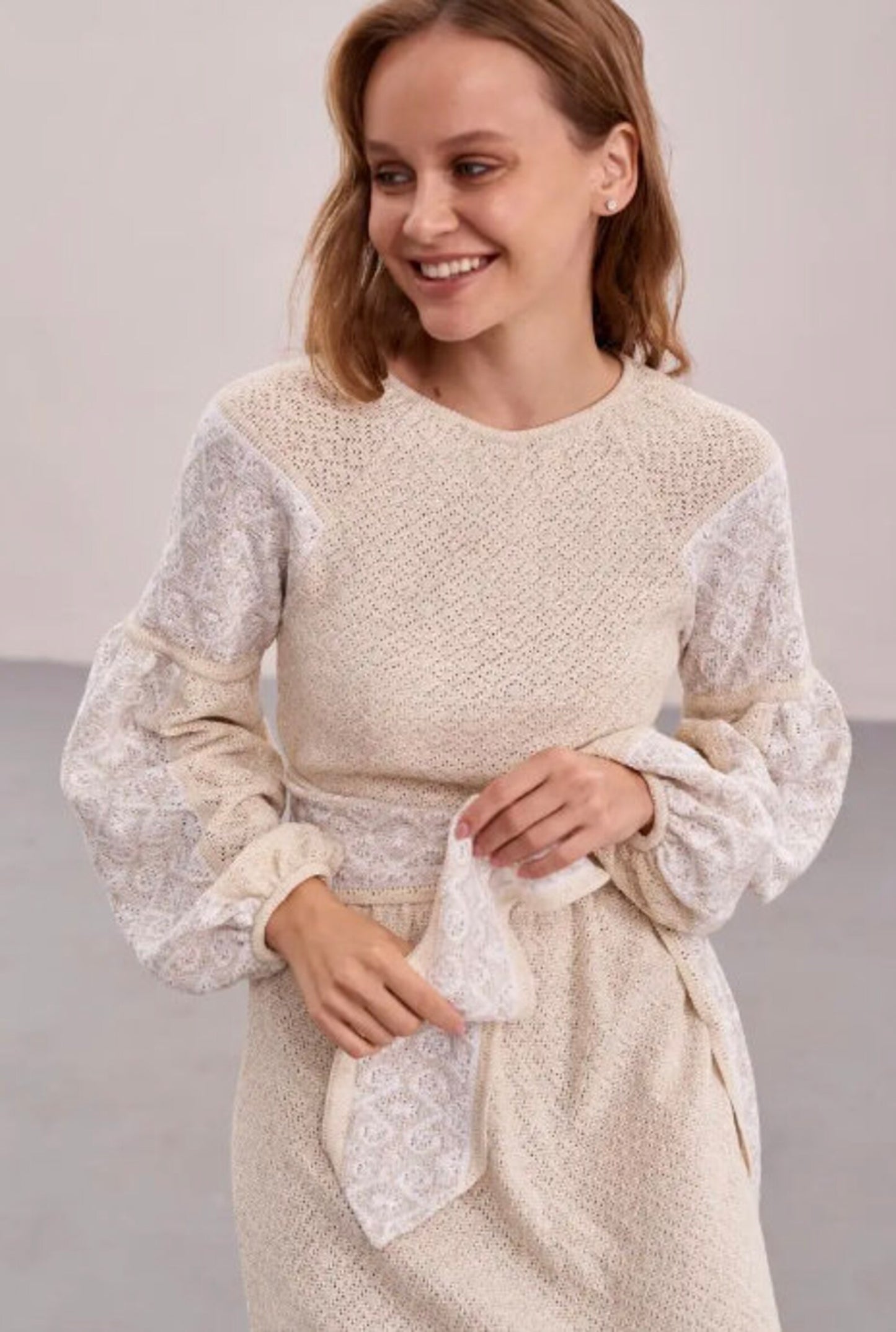 Elegant Ivory Knitted Relaxed Oversize Summer Bridal Dress