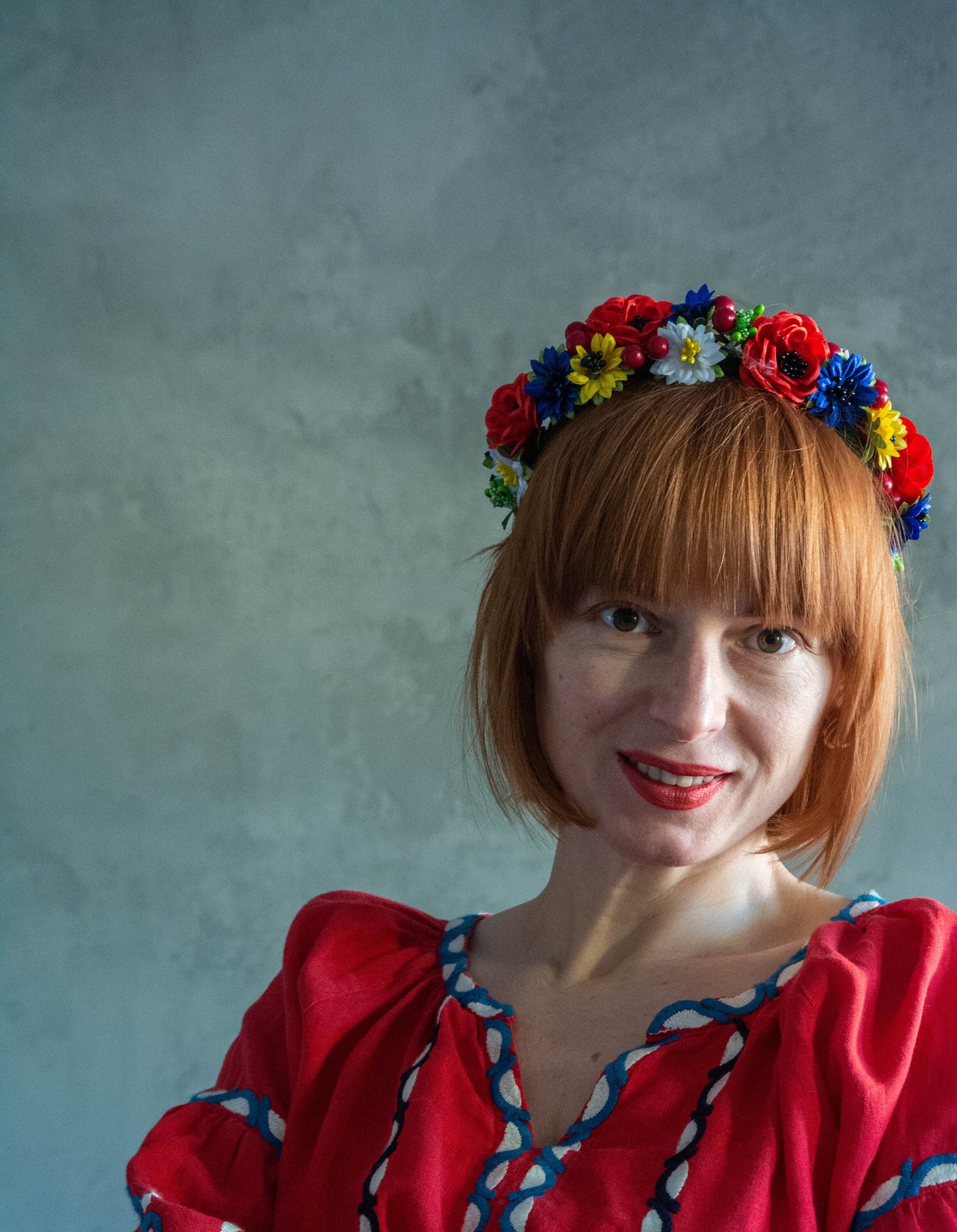 Elegant Ukrainian Vinok in Traditional Red and White – A Timeless Symbol of Heritage