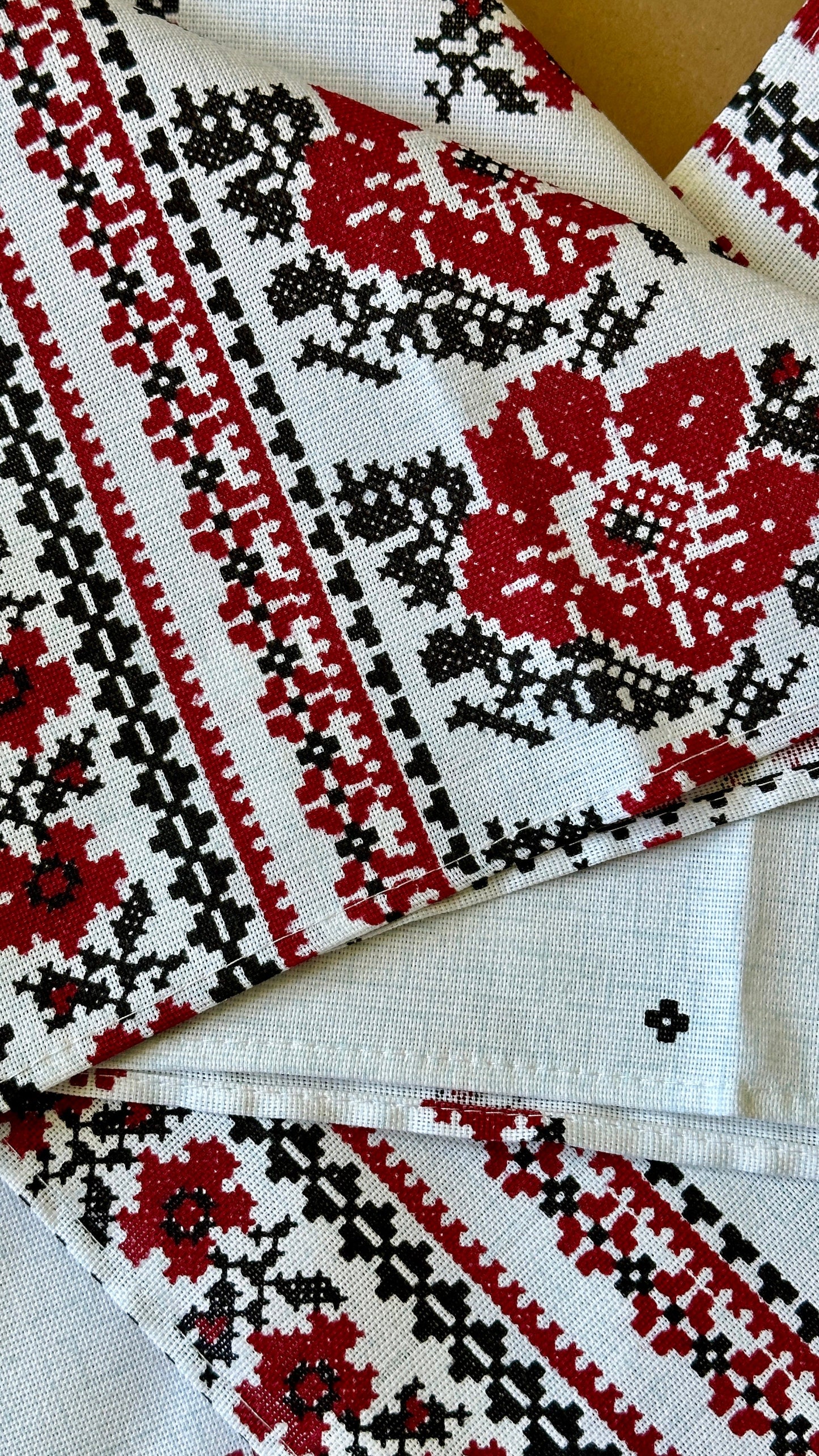 Modern Ukrainian Table Napkins and Tea Towels with Floral Ukrainian Motifs