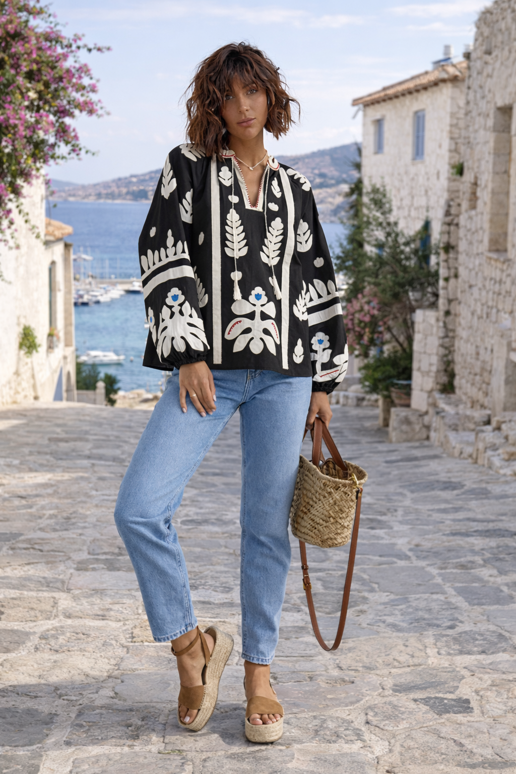 Gorgeous Black Elegant Summer Folk Nuoveau Blouse with Floral Motiff