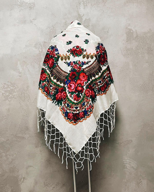 Large White Folk Ukrainian Shawl with Vibrant Floral Patterns A Timeless Accessory of Elegance