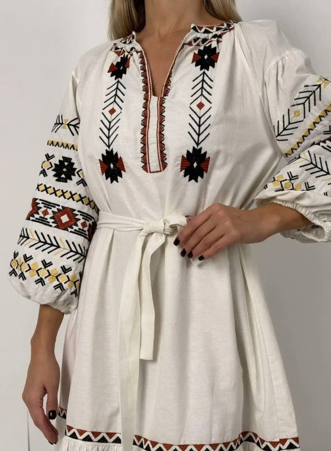 Summer Dress with Modern Geometric Embroidery Resort-Ready Elegance