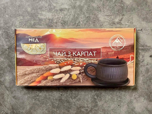 Gift Set of Herbal Loose Tea From Carpathians with Carpathian Honey