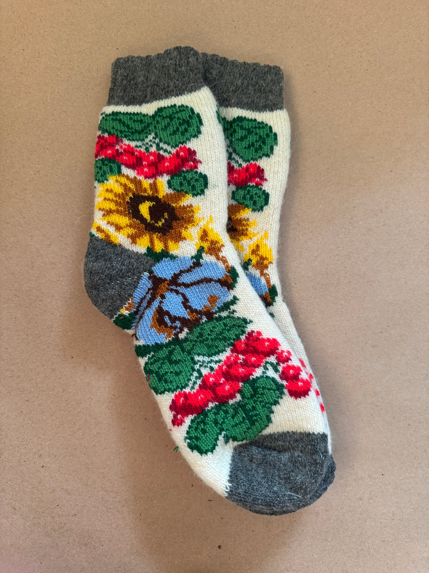 Artisan Handmade Wool Socks – Cozy Warm Thick Wool