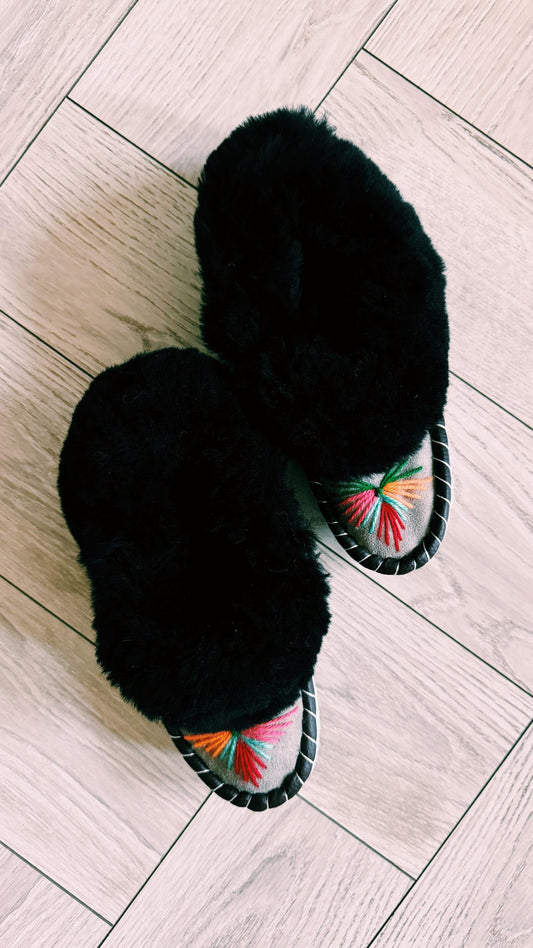 Traditional Ukrainian Wool Slippers Zakopanki Sheepskin Moccasins with Hand Embroidery - many colours