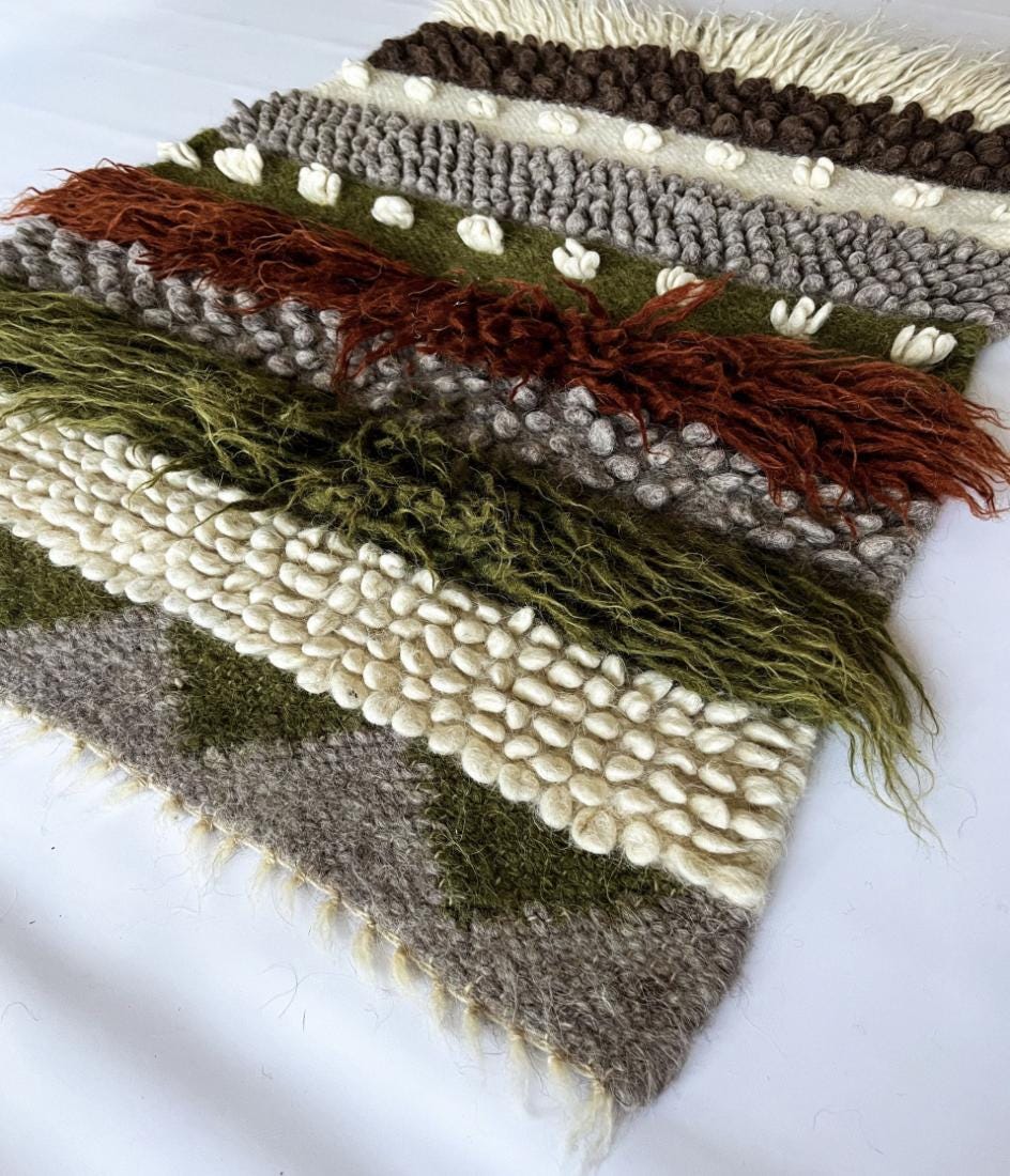 Handwoven Wool Bed Cover Blanket – Scandi-Inspired Elegance and Cozy Comfort