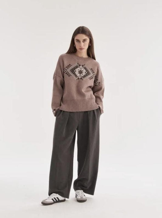 Geometric Oversized Sweater – Modern High-Quality Knit Inspired by Ukrainian Embroidery