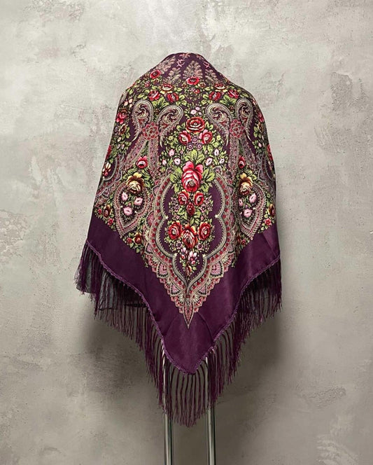 Awesome Ukrainian Wool Scarf Shawl with Tassles and Floral Motif