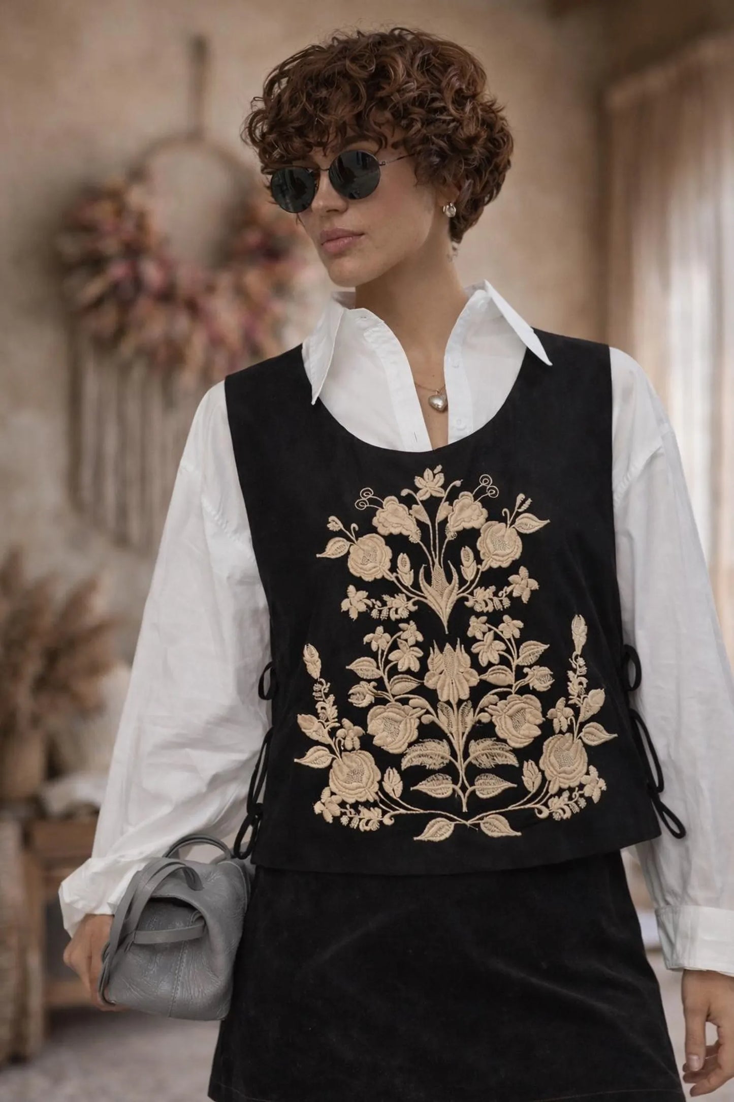 Elegant Black Embroidered Floral Ukrainian Folk Vest Manishka